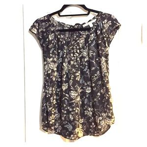 Short sleeve blouse